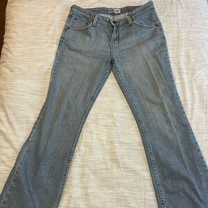 Levi Strauss & Co low rise boot cut ladies jeans size 10 M.